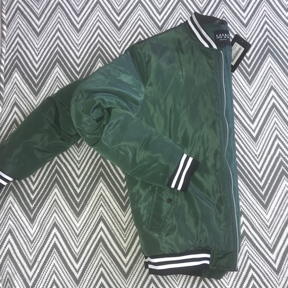 Modern fit Bomber Jacket - Picture 3 of 7